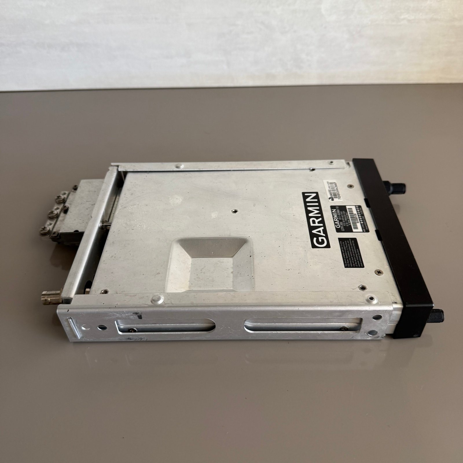 Rádio Garmin GTR 200 com Rack e Conector (Experimental) - Imagem 4